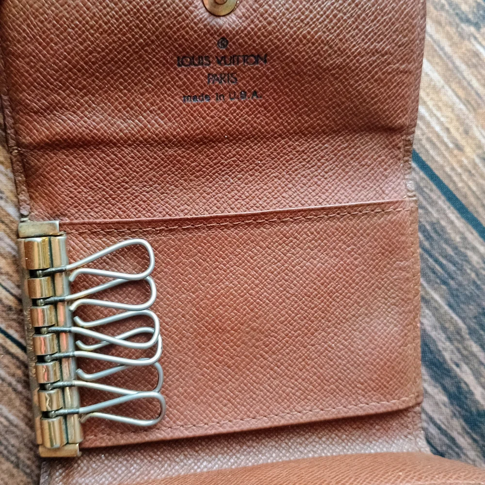 Louis Vuitton Brown Monogram Wallet - Picture 2 of 2